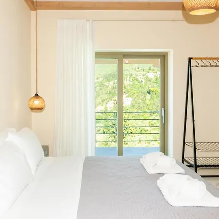 Mylos Mountain Villas- Giorgio Apartment